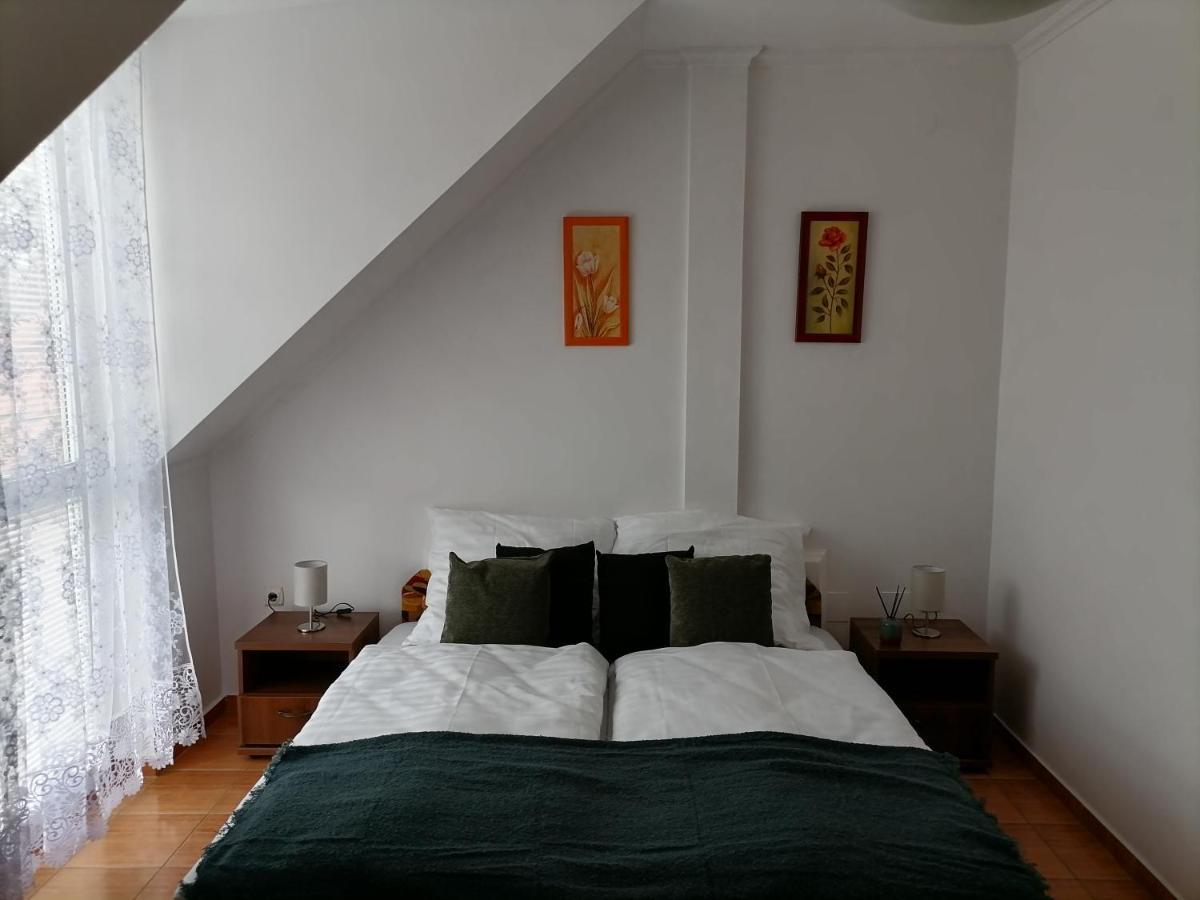 Hajdúszoboszló Aqua Oazis Apartman מראה חיצוני תמונה