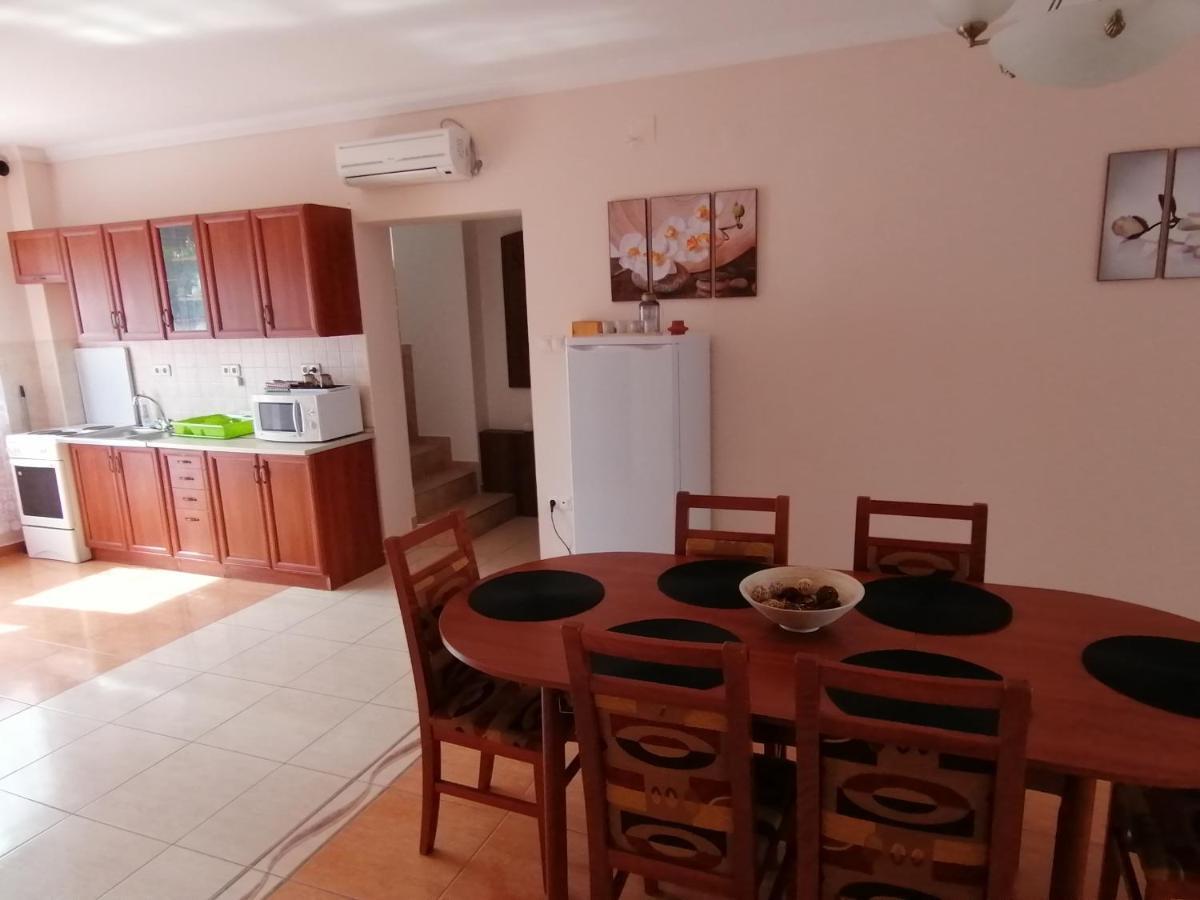Hajdúszoboszló Aqua Oazis Apartman מראה חיצוני תמונה