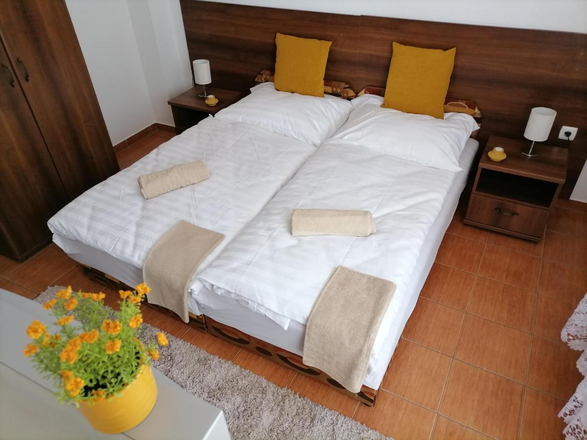 Hajdúszoboszló Aqua Oazis Apartman מראה חיצוני תמונה