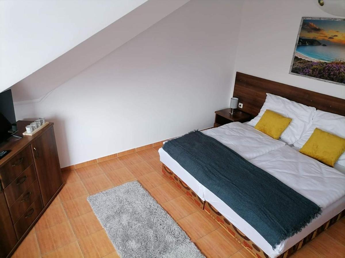 Hajdúszoboszló Aqua Oazis Apartman מראה חיצוני תמונה