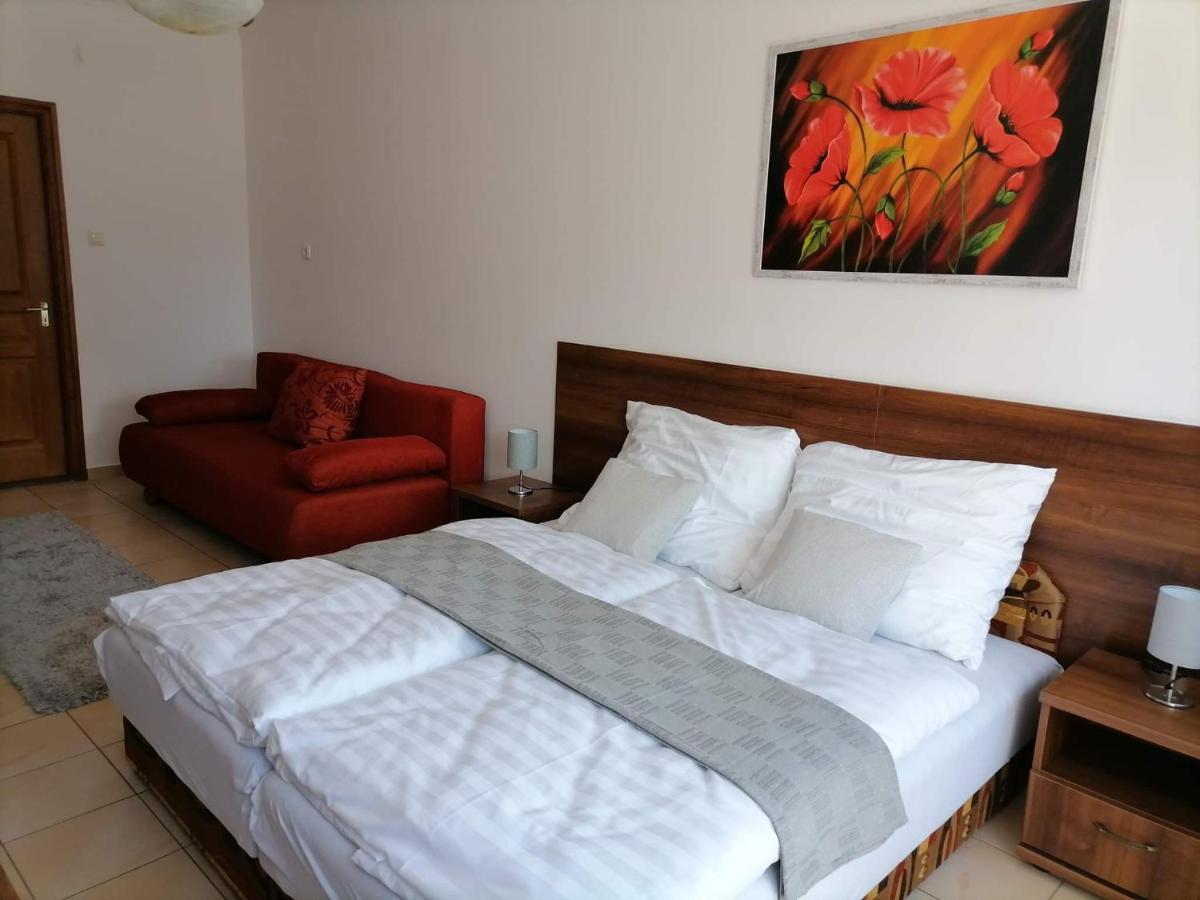 Hajdúszoboszló Aqua Oazis Apartman מראה חיצוני תמונה