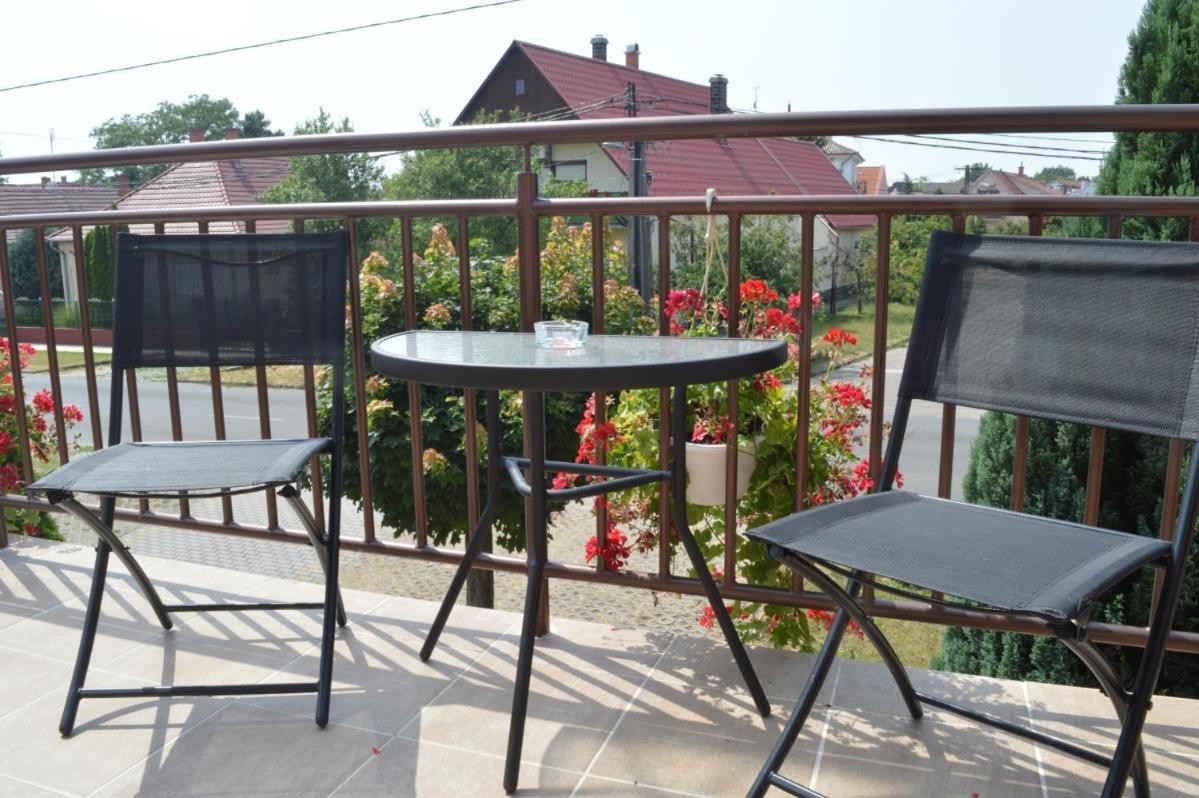 Hajdúszoboszló Aqua Oazis Apartman מראה חיצוני תמונה