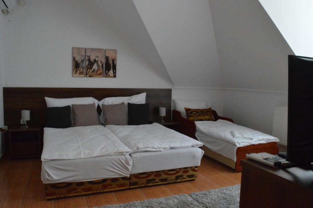 Hajdúszoboszló Aqua Oazis Apartman מראה חיצוני תמונה