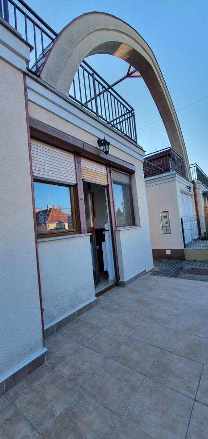 Hajdúszoboszló Aqua Oazis Apartman מראה חיצוני תמונה